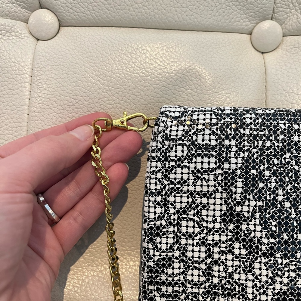 One of a Kind Vintage BCBGMaxAzria Snakeskin Print Chain Metal Clutch - Picture 7 of 9